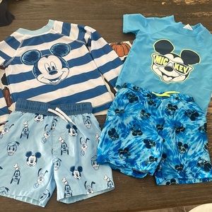Disney Swim Lot 3T